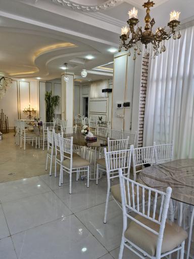 عکس باغ  تالار ملکه