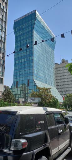 عکس ساختمان مرکزی بانک تجارت