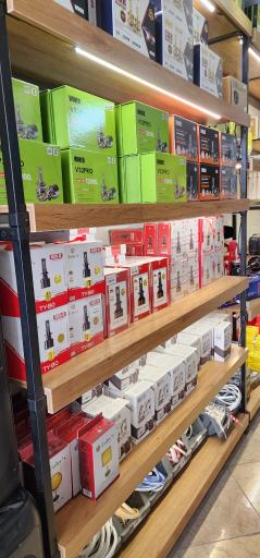 عکس هدلایت سنتر 