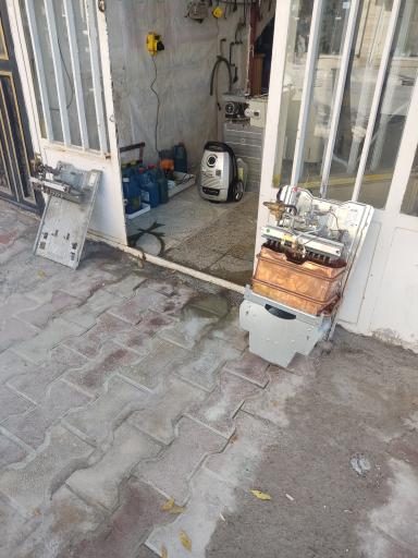 عکس تعمیرات سرمایشی گرمایشی طاها 