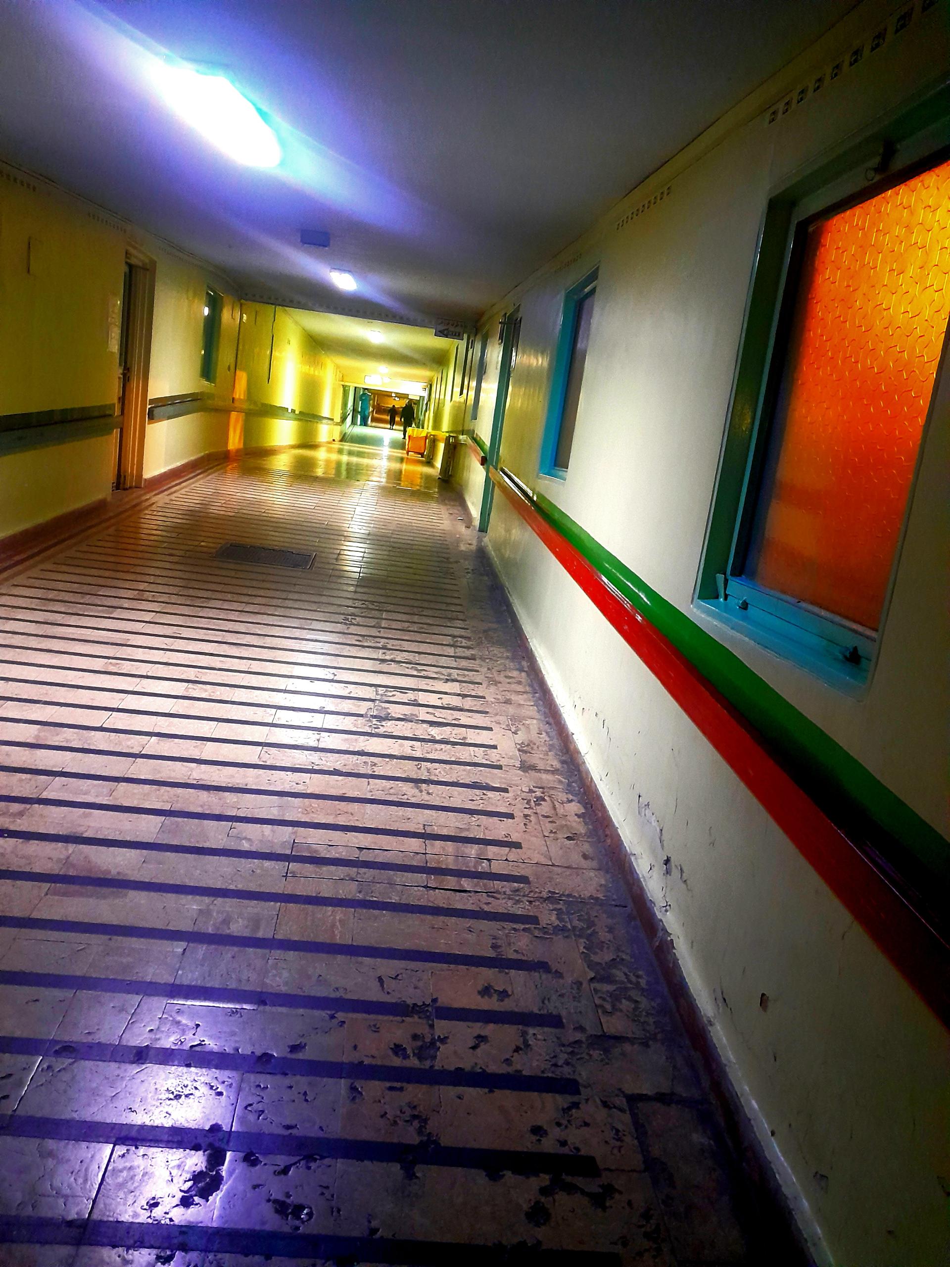 عکس بیمارستان شهدا