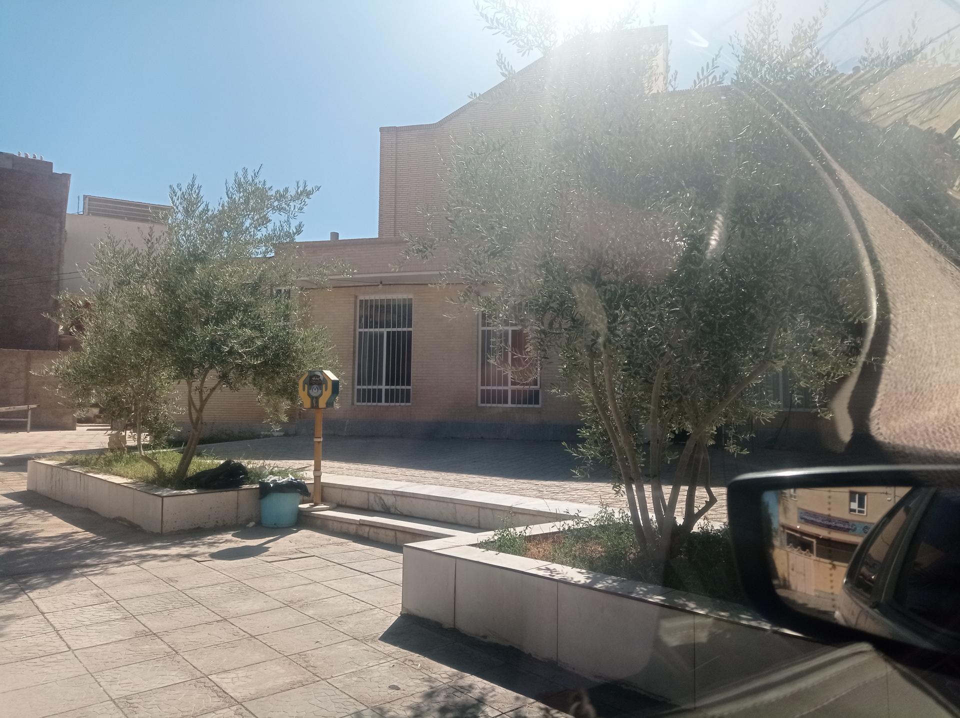 عکس خانه معلم راور