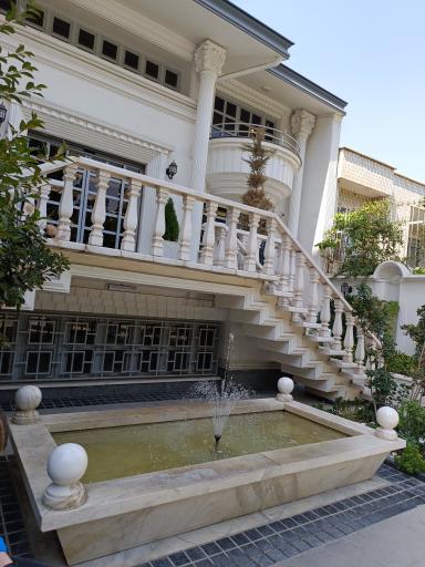 عکس خانه دوست