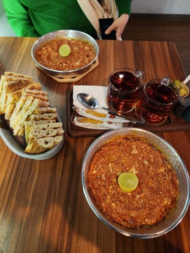 عکس کافه رست