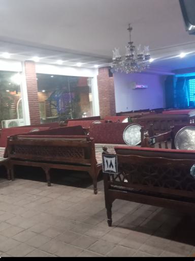 عکس باغ رستوران بهشاد