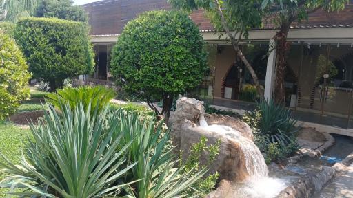 عکس رستوران زوفا