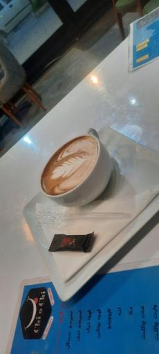 عکس کافه فست فود چی و چی