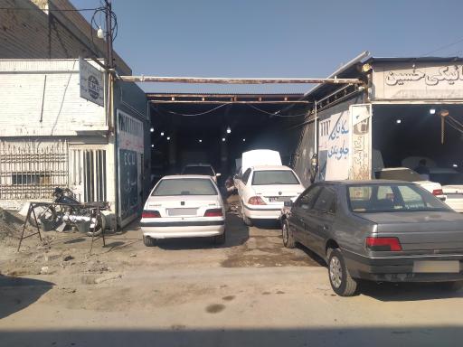 عکس کارگاه مهندسان جوان