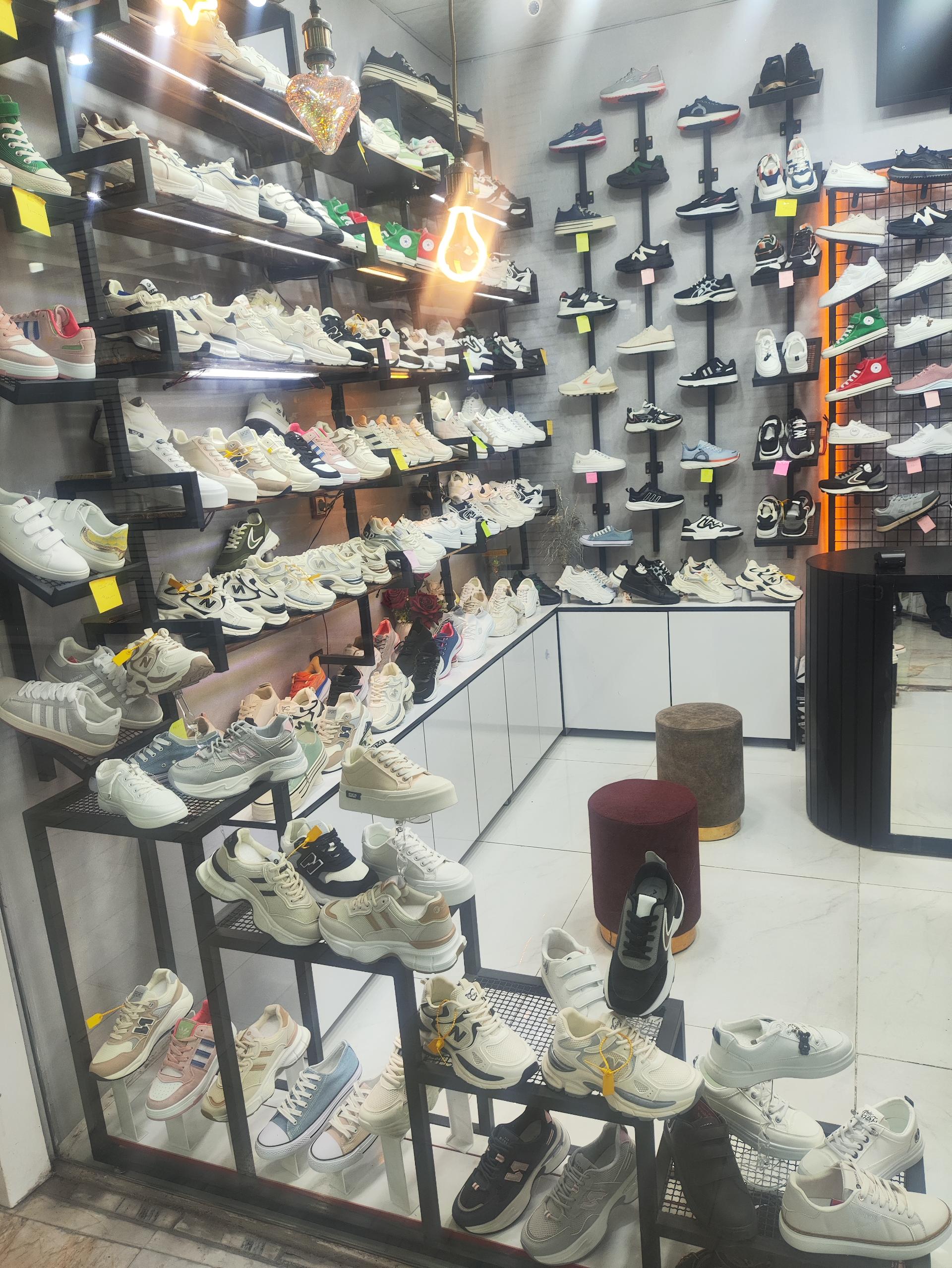 عکس کفش آلستر