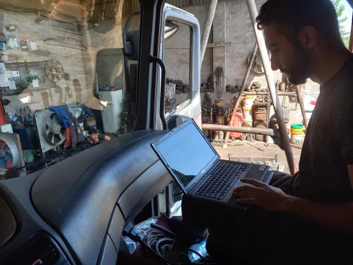 عکس تعمیرگاه تخصصی بنز