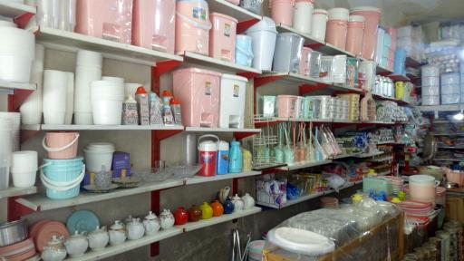 عکس ظروف یکبارمصرف و پلاستیک‌جات رضایی