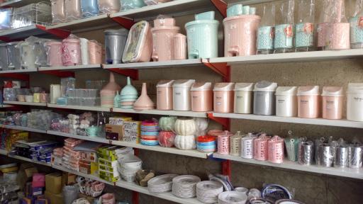 عکس ظروف یکبارمصرف و پلاستیک‌جات رضایی