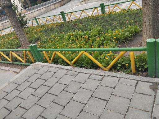 عکس میدان بوستان بهاران