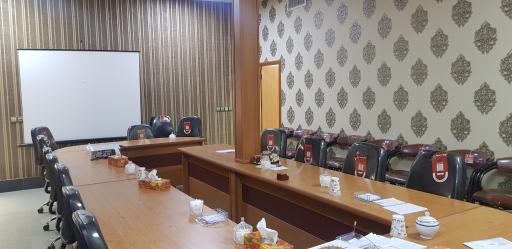 عکس سالن جلسات شورای اسلامی بشرویه