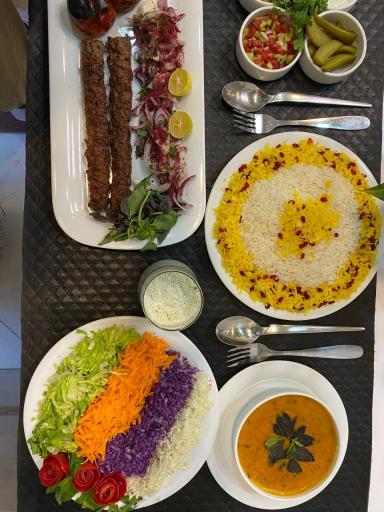 عکس رستوران و اکبرجوجه شاندیز