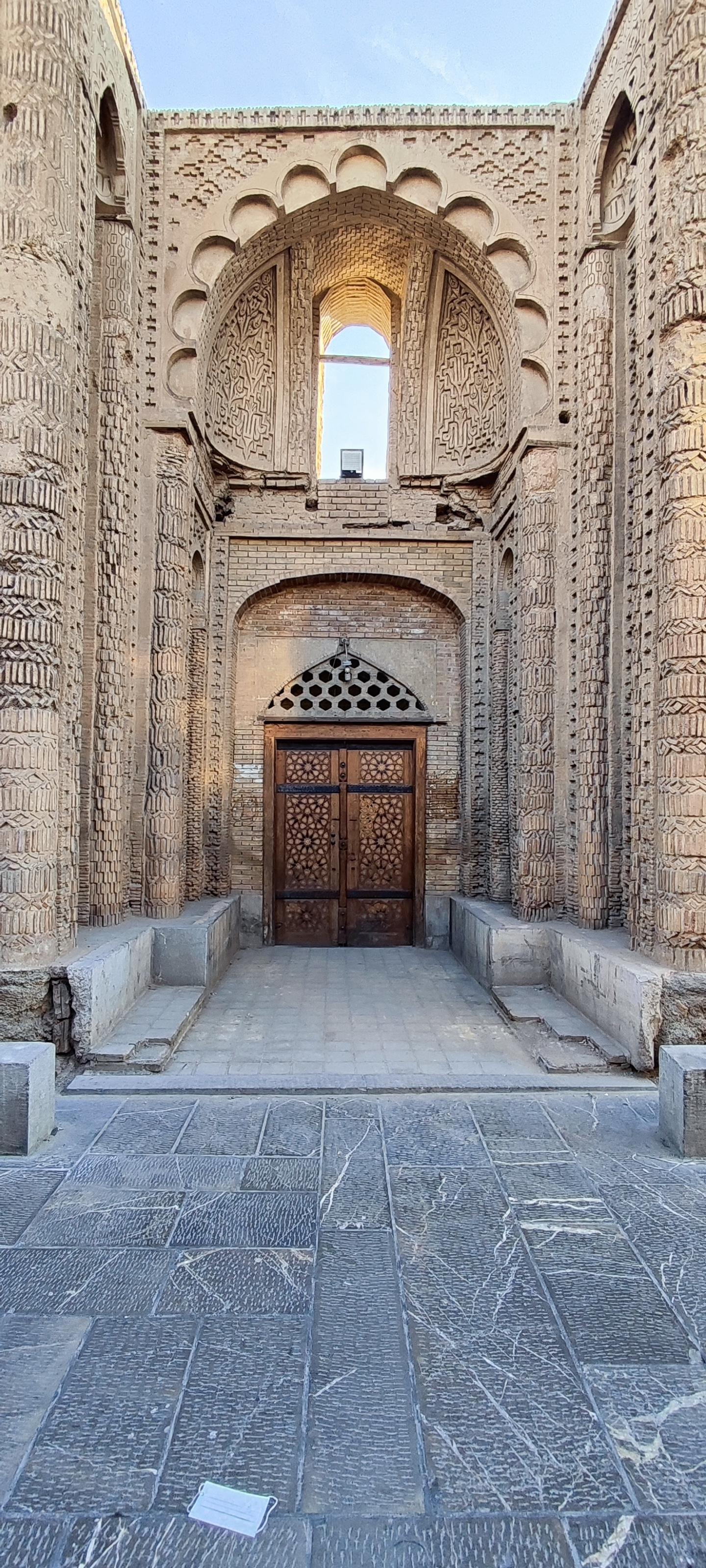 عکس سردر مسجد جامع جورجیر