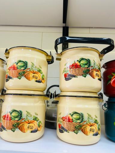 عکس فروشگاه لوازم خانگی اشپزخانه