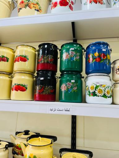 عکس فروشگاه لوازم خانگی اشپزخانه