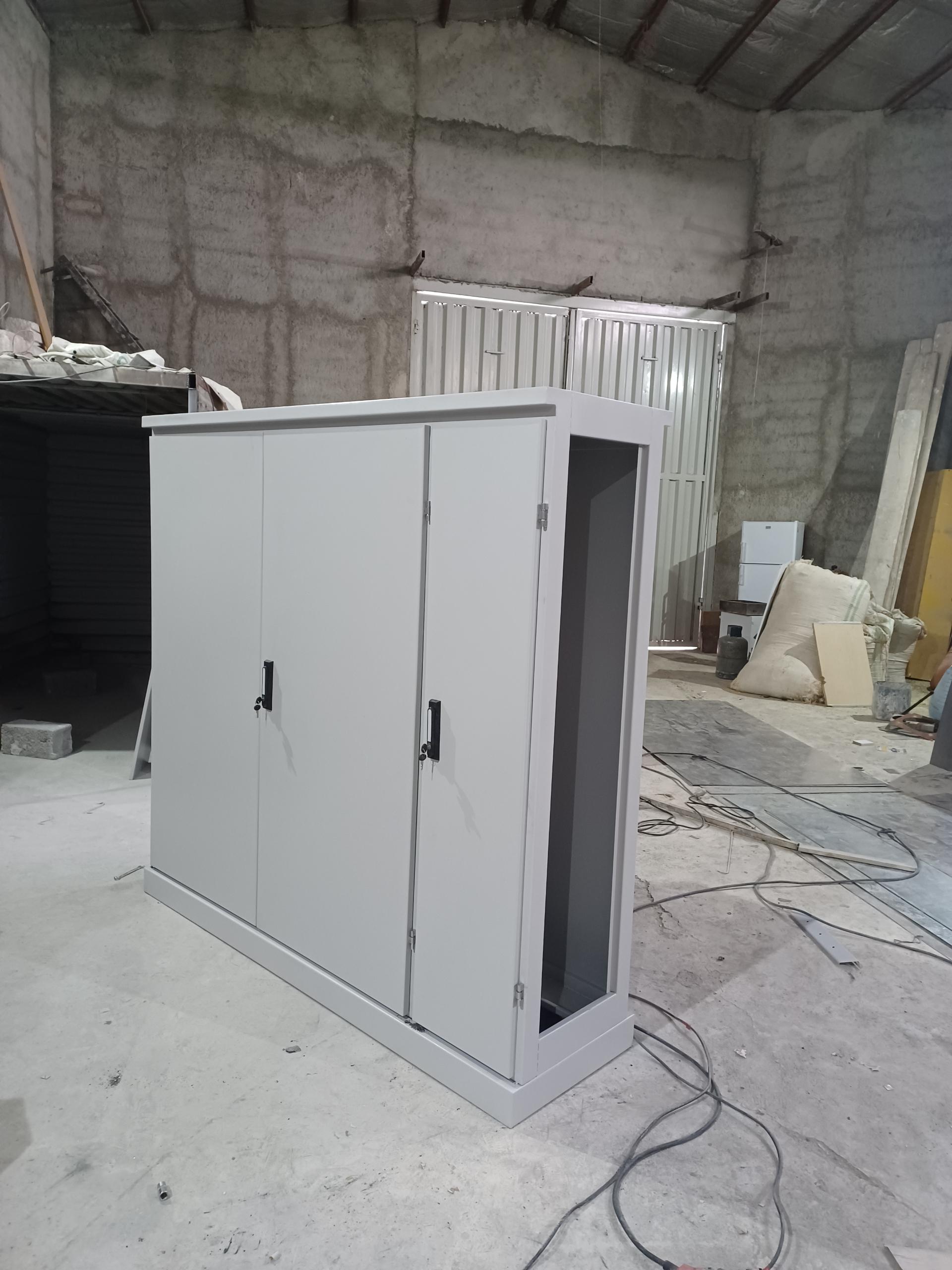 عکس تابلو برق آرمیا صنعت