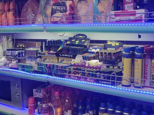 عکس هایپرمارکت افشین