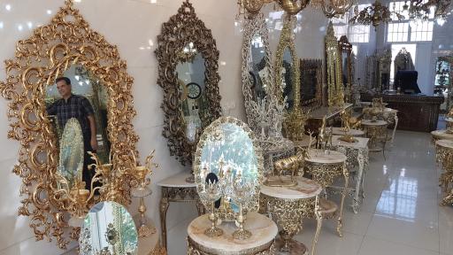 عکس آینه و شمعدان بهنیا