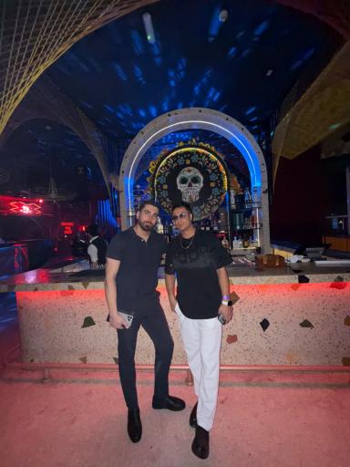 عکس موون کافه