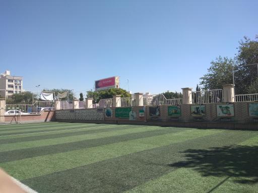 عکس دبیرستان سرآمد ناصر