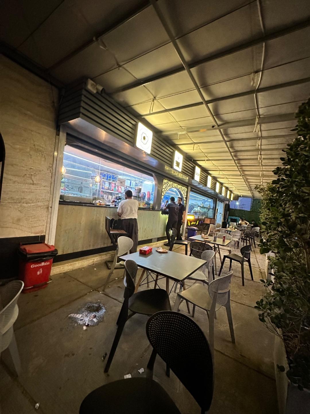 عکس کافه ماموت