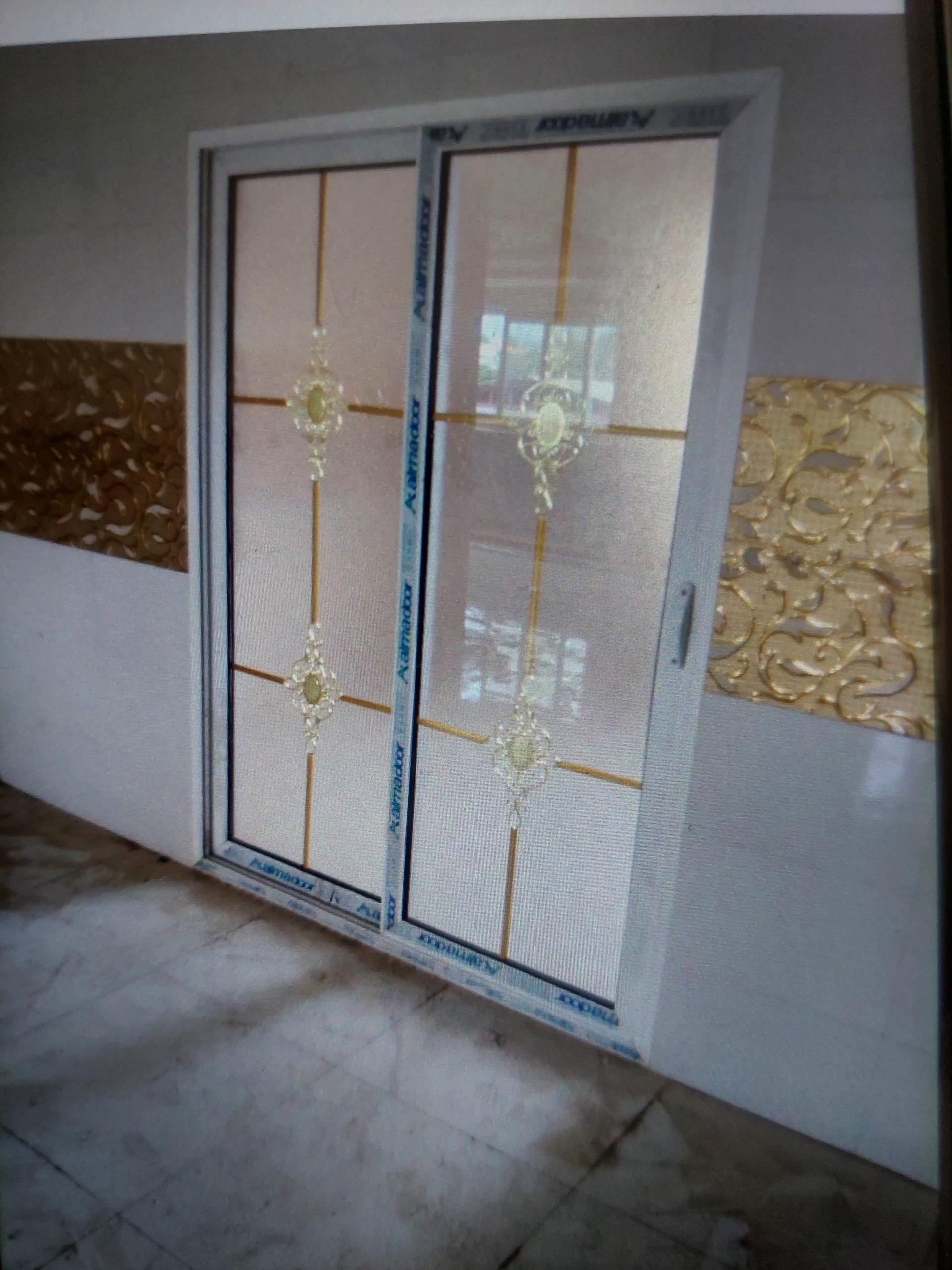 عکس درب و پنجره دوجداره پیمان