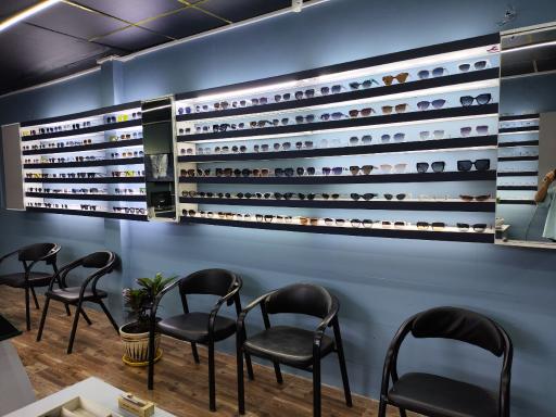 عینک سازی مهرنگاه 