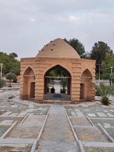 عکس مقبره آیت الله شهشهانی