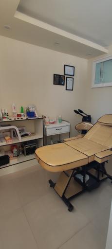 عکس خدمات پوست و مو و لیزر خانه زیبایی