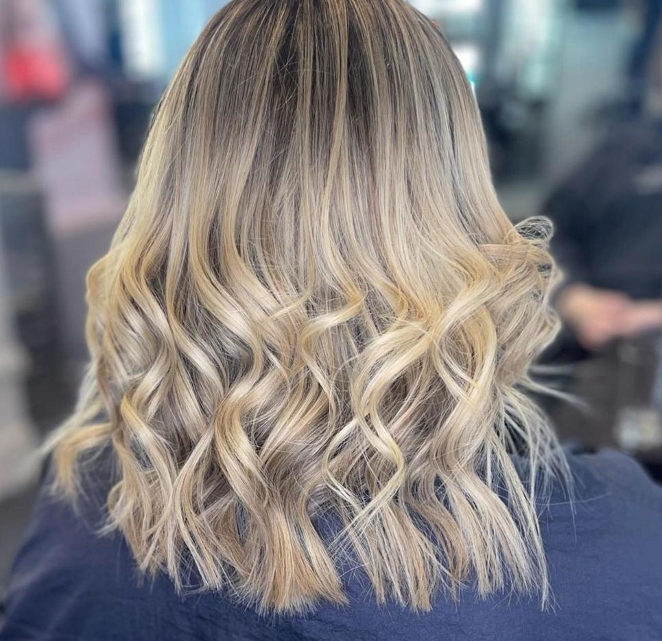 عکس سالن آرایشی رامونا