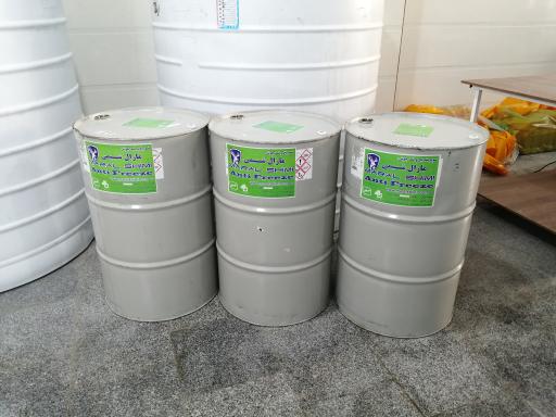 عکس ضدیخ مارال شیمی نگین