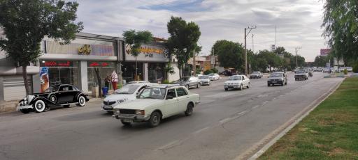 آبمیوه و بستنی خاتون