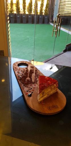 عکس کافه رستوران باژوران