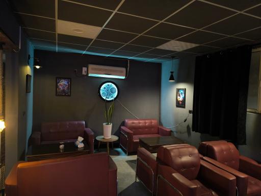 عکس کافه آمیس 