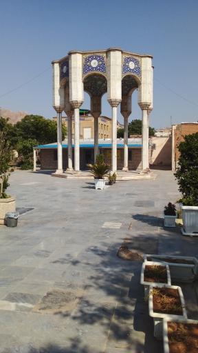 عکس آرامگاه میرزا ابوالحسن جلوه