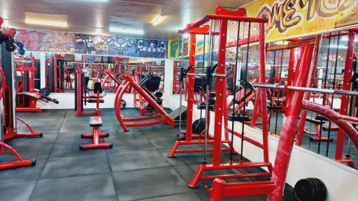 عکس باشگاه پرورش اندام محمد