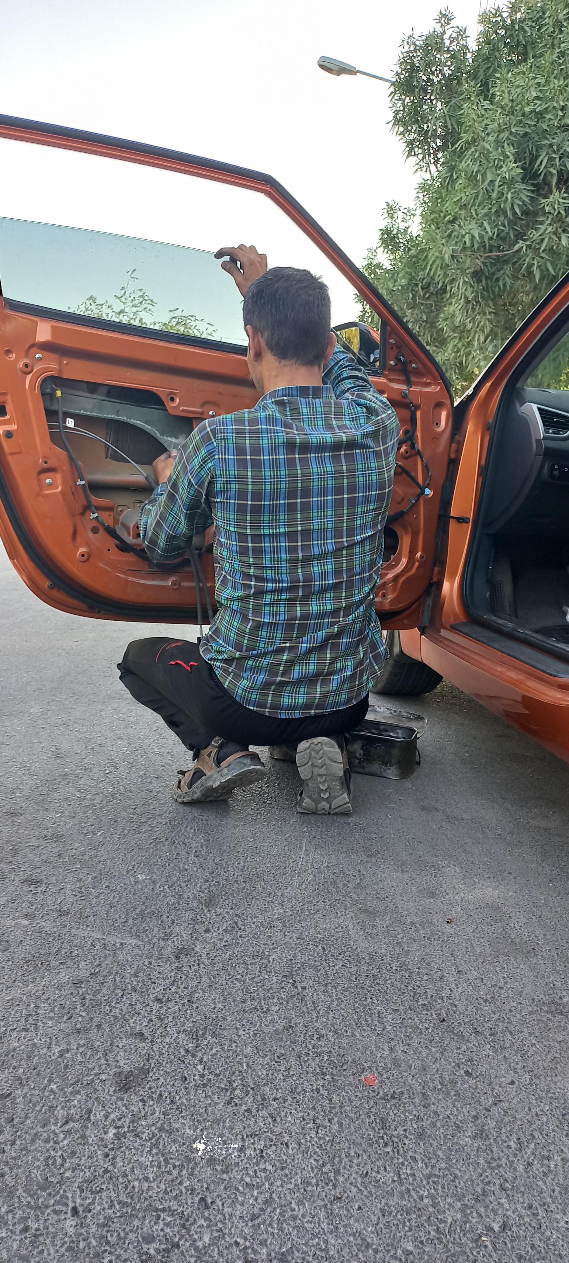 عکس قفل سازی اتومبیل مهدی