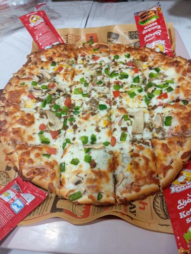 عکس پیتزا طرفدار