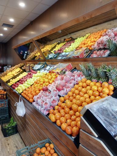 عکس میوه فروشی فروت لند