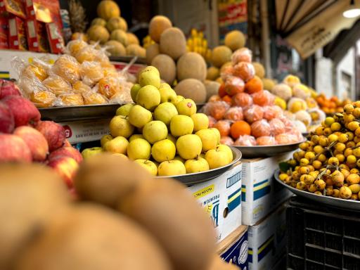 عکس میوه فروشی شهر باران