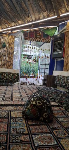 عکس باغ رستوران سنتی و سفره خانه باغچه خان