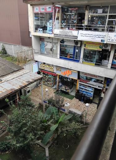 پاساژ بزرگمهر