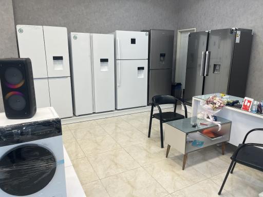 عکس فروشگاه لوازم خانگی لوتوس