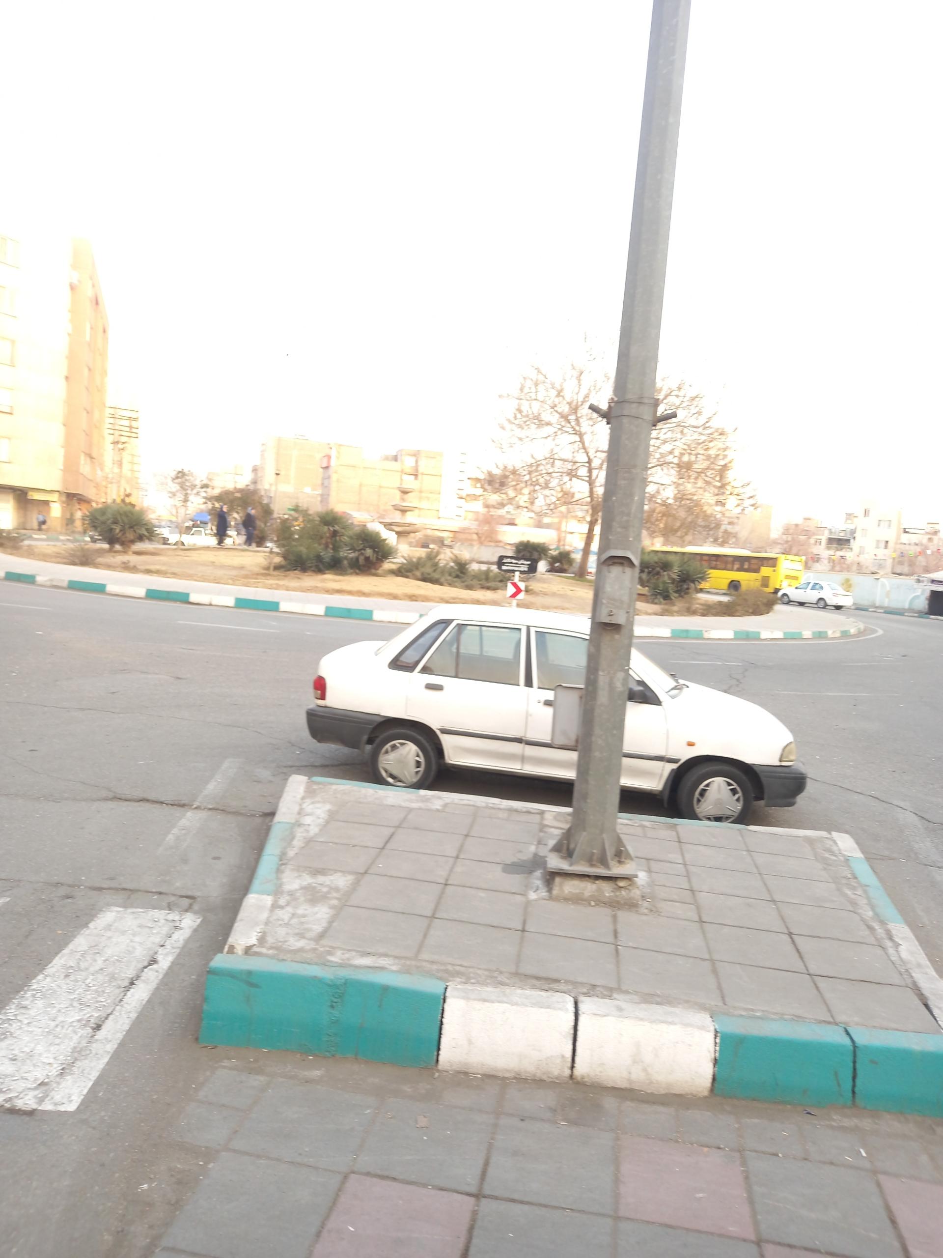 عکس میدان مهرورز