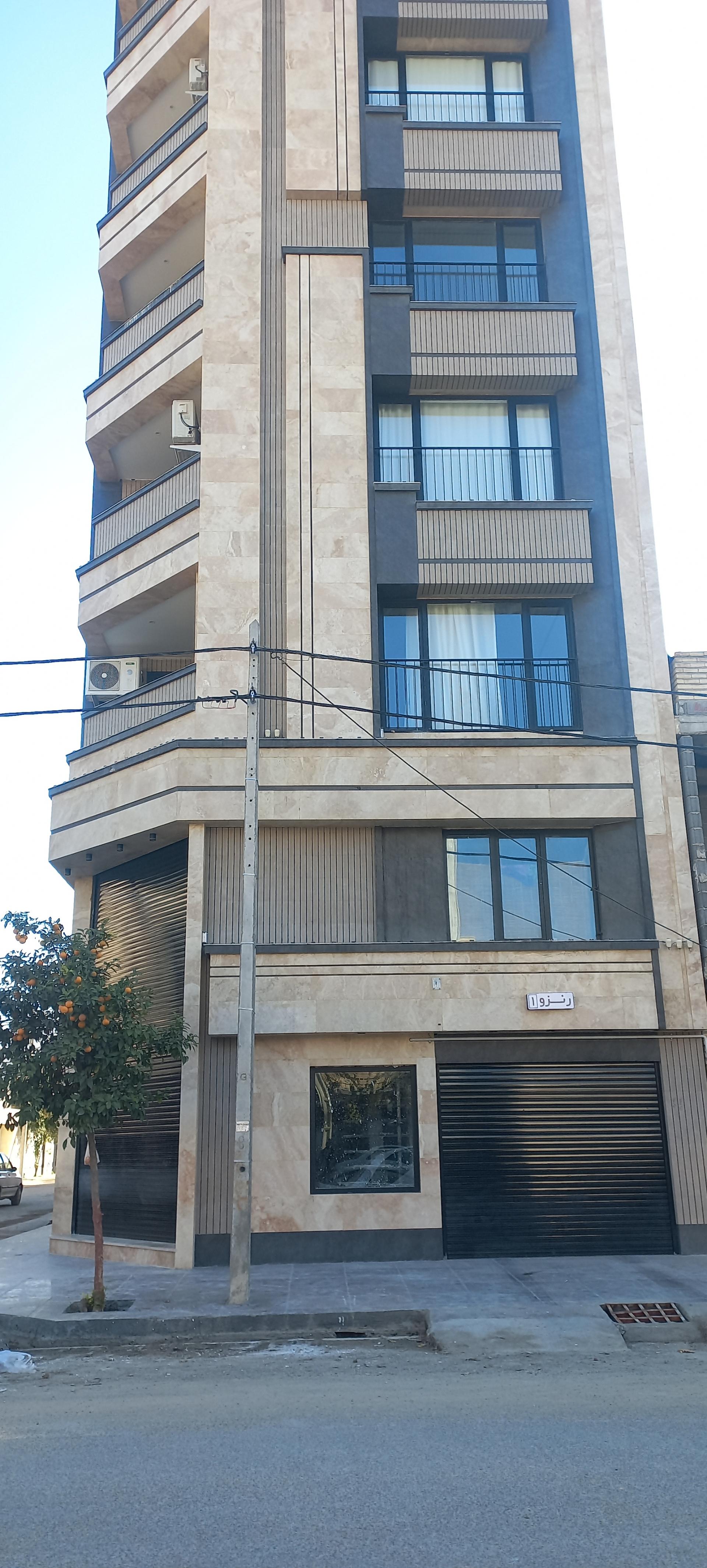 عکس ساختمان رنزو ۱