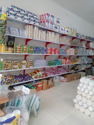 عکس ظروف یکبار مصرف معین