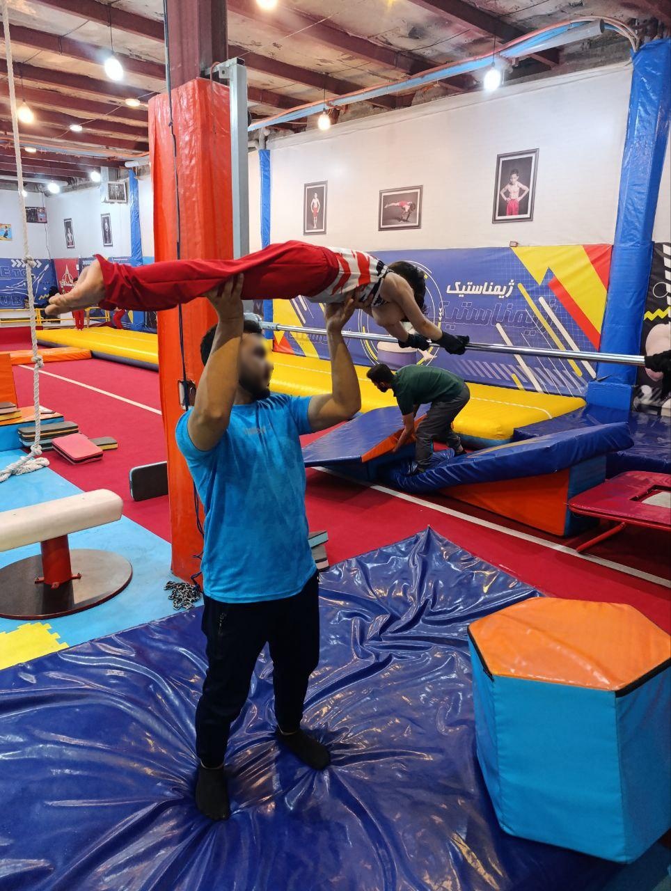 عکس آکادمی ژیمناستیک علیشاهی